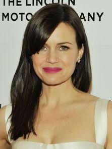 诺妮娅个人资料,才华横溢的年轻艺术家，探索艺术与生活的完美融合